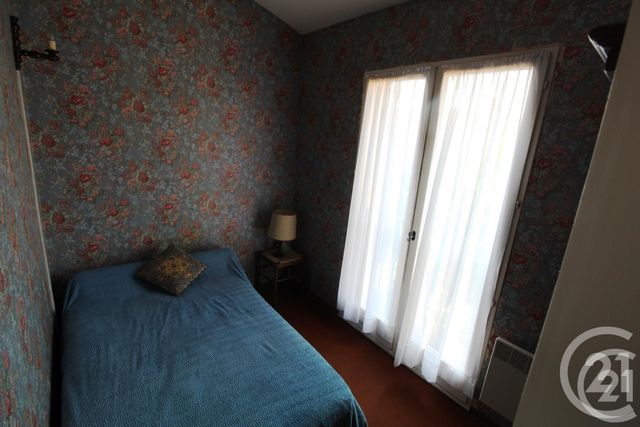 Afficher la photo en grand maison à vendre - 5 pièces - 60.0 m2 - LA LONDE LES MAURES - 83 - PROVENCE-ALPES-COTE-D-AZUR - Century 21 Agence Bordenave