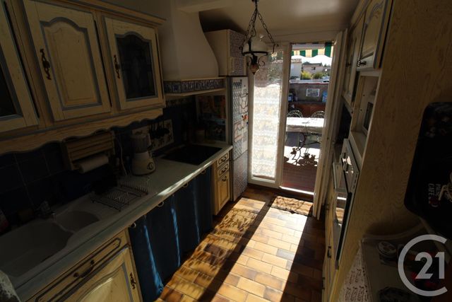 Afficher la photo en grand maison à vendre - 3 pièces - 73.0 m2 - LA LONDE LES MAURES - 83 - PROVENCE-ALPES-COTE-D-AZUR - Century 21 Agence Bordenave