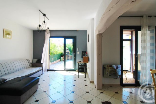 Afficher la photo en grand maison à vendre - 4 pièces - 68.0 m2 - LA LONDE LES MAURES - 83 - PROVENCE-ALPES-COTE-D-AZUR - Century 21 Agence Bordenave