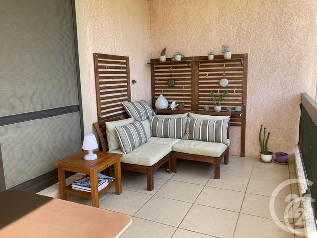 Afficher la photo en grand Appartement F3 à vendre - 3 pièces - 63.0 m2 - LA LONDE LES MAURES - 83 - PROVENCE-ALPES-COTE-D-AZUR - Century 21 Agence Bordenave