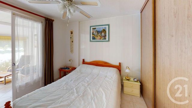 Afficher la photo en grand Appartement F3 à vendre - 3 pièces - 45.0 m2 - LA LONDE LES MAURES - 83 - PROVENCE-ALPES-COTE-D-AZUR - Century 21 Agence Bordenave