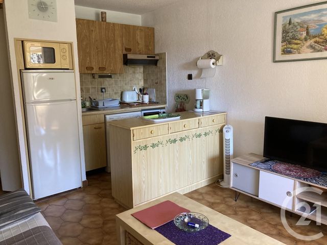 Afficher la photo en grand Appartement F2 à vendre - 2 pièces - 33.66 m2 - LA LONDE LES MAURES - 83 - PROVENCE-ALPES-COTE-D-AZUR - Century 21 Agence Bordenave