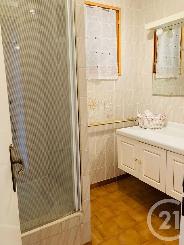 maison à vendre - 4 pièces - 65.0 m2 - LA LONDE LES MAURES - 83 - PROVENCE-ALPES-COTE-D-AZUR - Century 21 Agence Bordenave maison à vendre - 4 pièces - 65.0 m2 - LA LONDE LES MAURES - 83 - PROVENCE-ALPES-COTE-D-AZUR - Century 21 Agence Bordenave