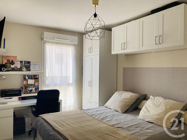 Afficher la photo en grand Appartement F2 à vendre - 2 pièces - 36.67 m2 - LA LONDE LES MAURES - 83 - PROVENCE-ALPES-COTE-D-AZUR - Century 21 Agence Bordenave