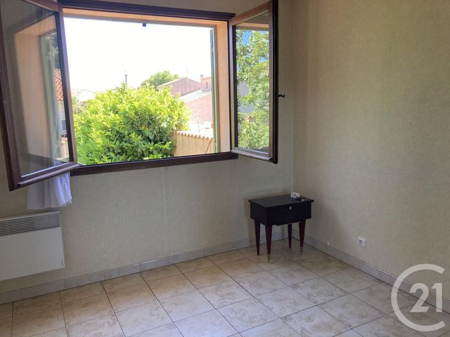 maison à vendre - 4 pièces - 80.72 m2 - LA LONDE LES MAURES - 83 - PROVENCE-ALPES-COTE-D-AZUR - Century 21 Agence Bordenave maison à vendre - 4 pièces - 80.72 m2 - LA LONDE LES MAURES - 83 - PROVENCE-ALPES-COTE-D-AZUR - Century 21 Agence Bordenave