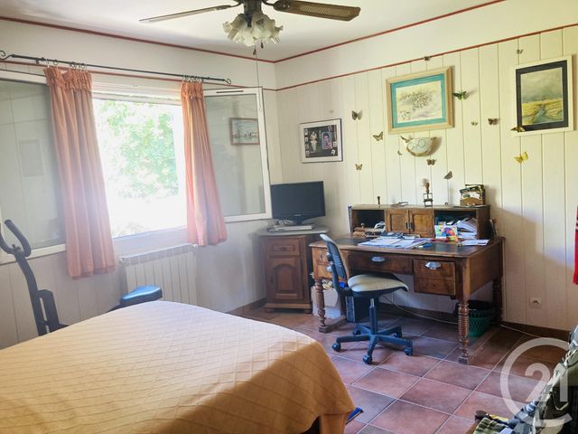 Afficher la photo en grand maison à vendre - 6 pièces - 152.0 m2 - LA LONDE LES MAURES - 83 - PROVENCE-ALPES-COTE-D-AZUR - Century 21 Agence Bordenave