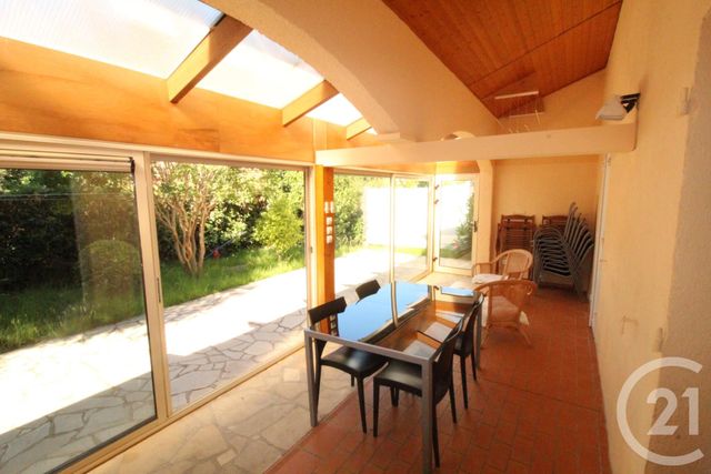 Afficher la photo en grand maison à vendre - 6 pièces - 96.0 m2 - LA LONDE LES MAURES - 83 - PROVENCE-ALPES-COTE-D-AZUR - Century 21 Agence Bordenave