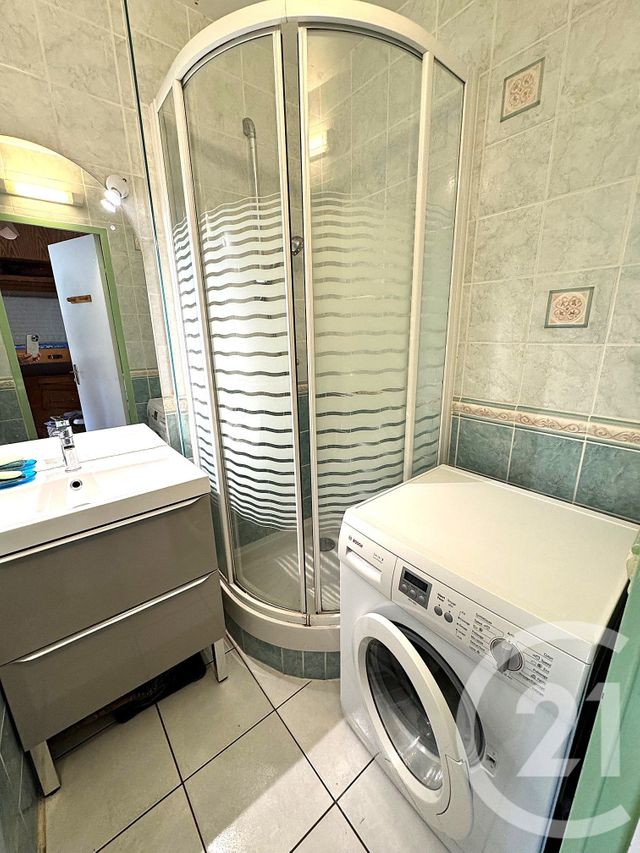 Afficher la photo en grand Appartement F1 à vendre - 1 pièce - 20.15 m2 - BORMES LES MIMOSAS - 83 - PROVENCE-ALPES-COTE-D-AZUR - Century 21 Agence Bordenave